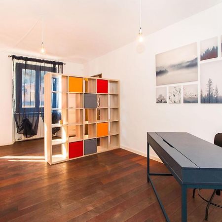 Colorful Statuto Square Design Apart Apartment Turin Luaran gambar