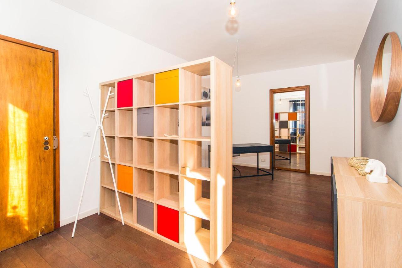 Colorful Statuto Square Design Apart Apartment Turin Luaran gambar