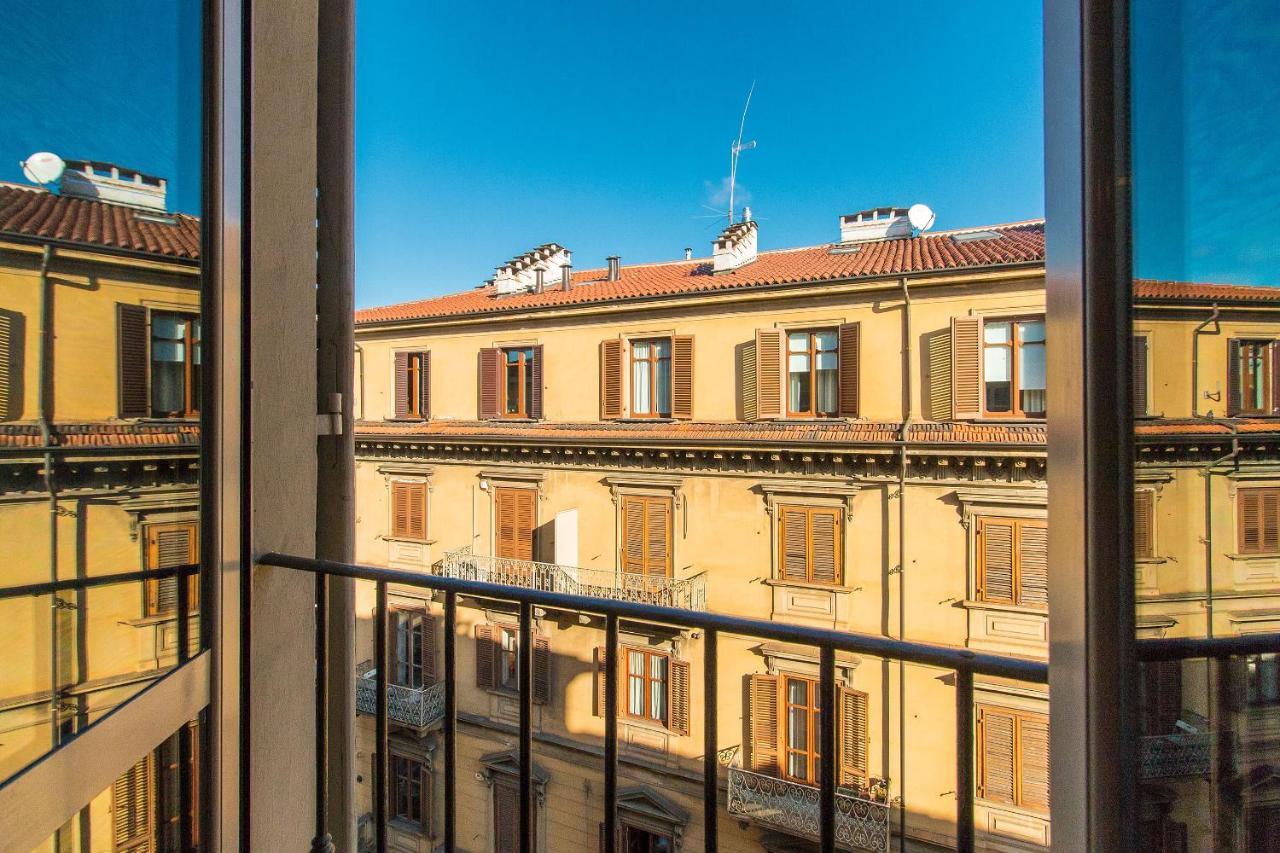 Colorful Statuto Square Design Apart Apartment Turin Luaran gambar